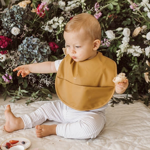 Byron | Snuggle Bib Waterproof